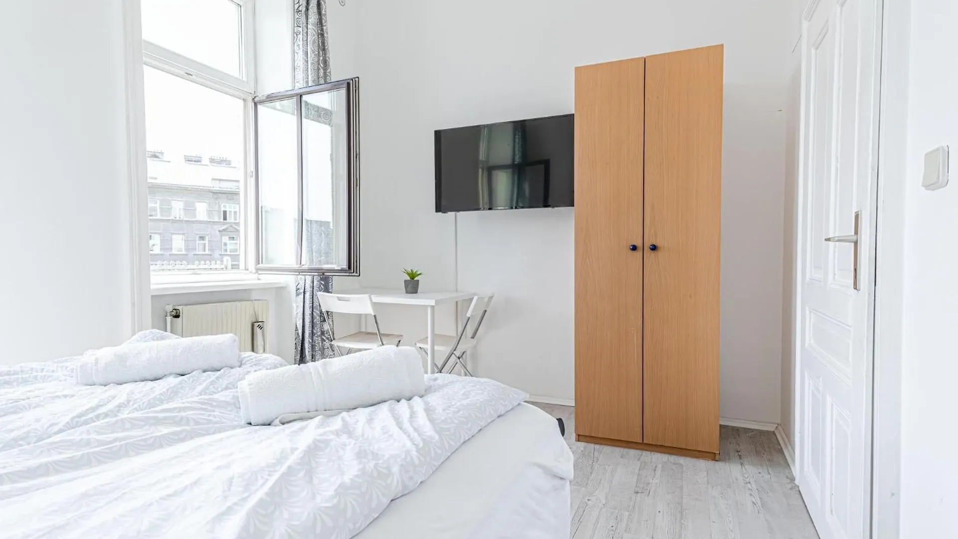 Comfy 3Br Shared Apartment - U6 Subway, Danube & Millenium City Βιέννη Αυστρία