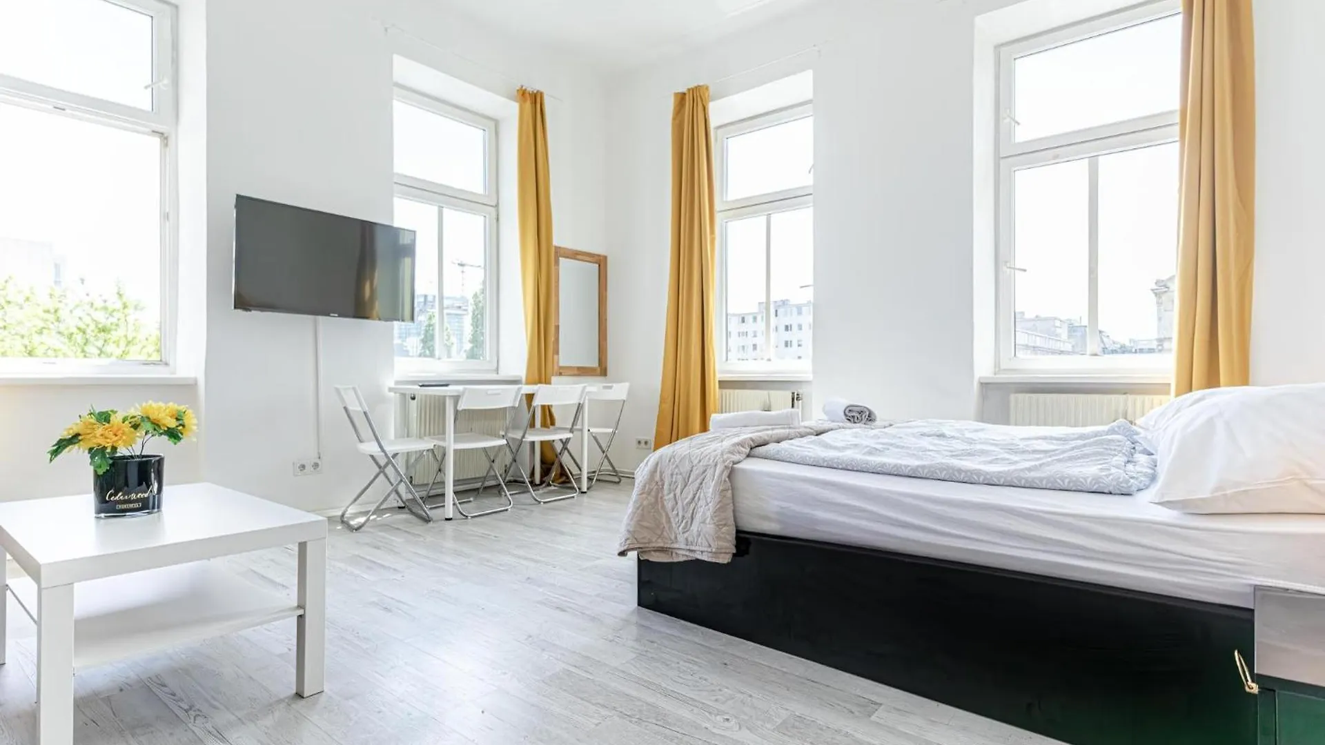 Comfy 3Br Shared Apartment - U6 Subway, Danube & Millenium City Vienna