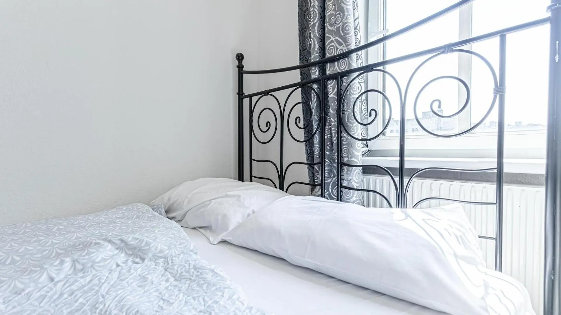 Comfy 3Br Shared Apartment - U6 Subway, Danube & Millenium City Vienna 0*,  Austria