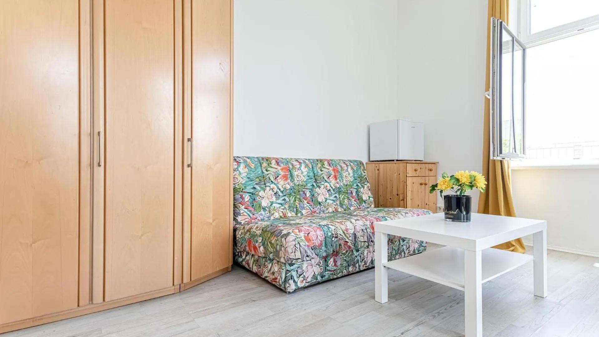 Comfy 3Br Shared Apartment - U6 Subway, Danube & Millenium City Vienna 0*,  Austria