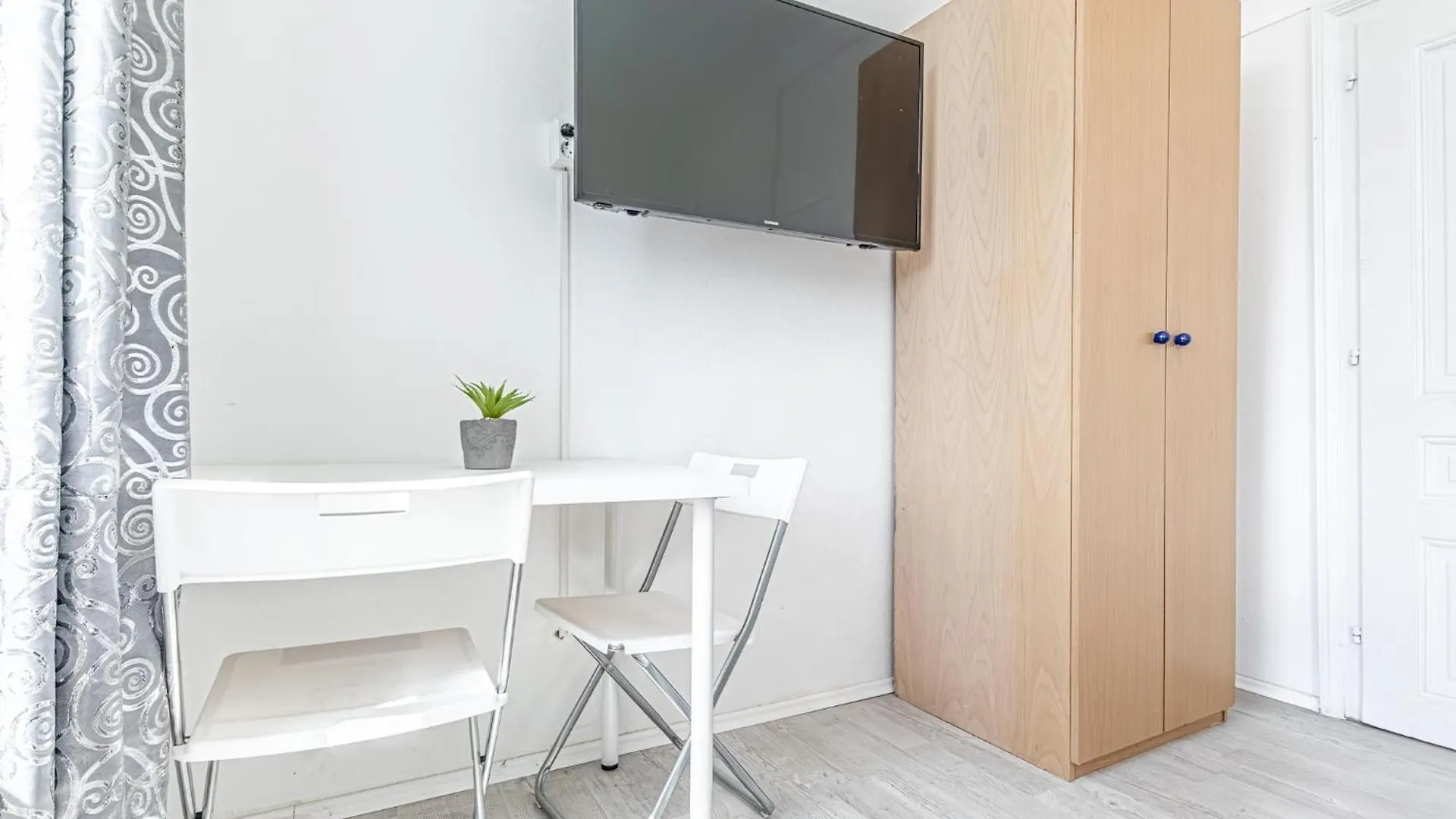 Comfy 3Br Shared Apartment - U6 Subway, Danube & Millenium City Vienna